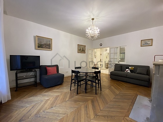 Very bright living room