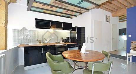 Very bright kitchen