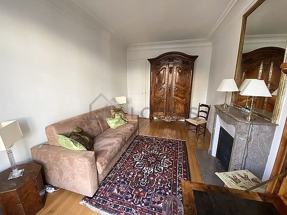 Bedroom with windows