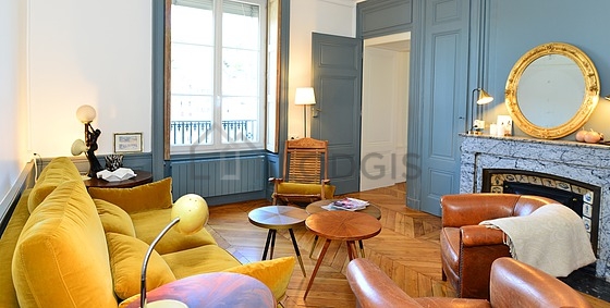 Living room with windows
