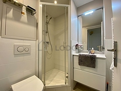 Appartement Nord-Est de Lyon - Salle de bain