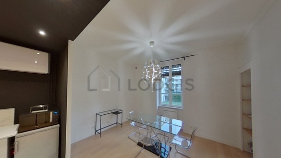 Kitchen equipped with washing machine, refrigerator, extractor hood, crockery