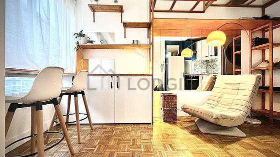 Magnifique séjour calme et très lumineux d'un appartement à Paris