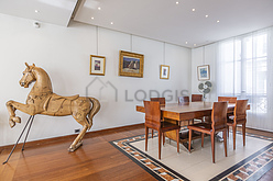 Appartement Paris 4° - Salle a manger