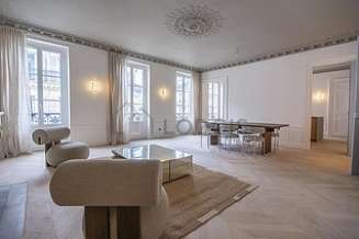 Saint Georges Paris 9° 4 Schlafzimmer Wohnung