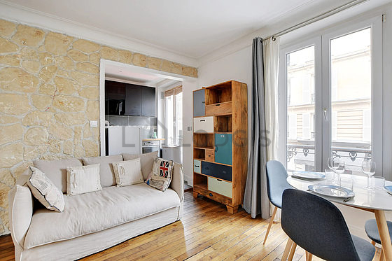 Sitting room of an apartment in Paris