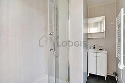 Apartment Paris 18° - Bathroom