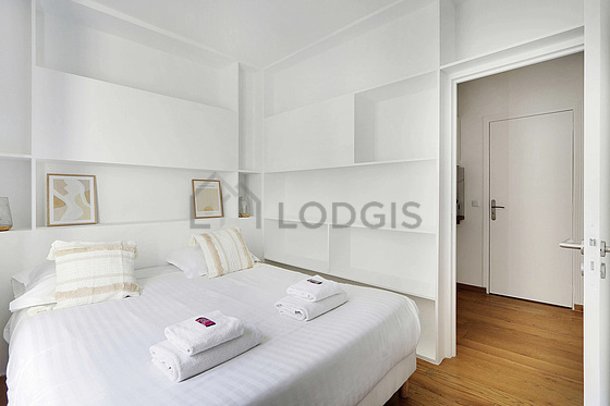 Chambre pour 2 personnes équipée de 1 lit(s) de 140cm