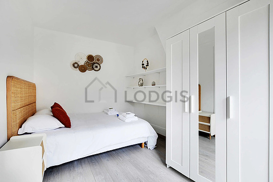Bedroom with windows
