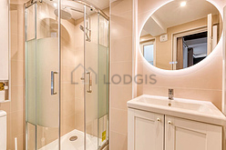 Apartment Paris 4° - Bathroom