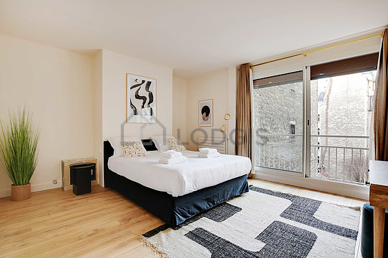 Chambre pour 2 personnes équipée de 1 lit(s) de 140cm