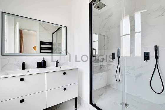 Квартира Neuilly-Sur-Seine - 