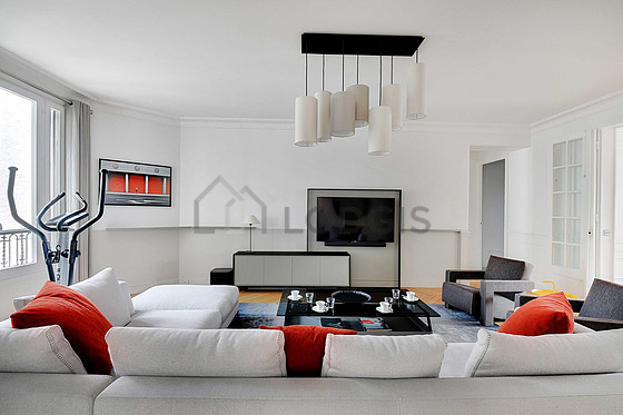 Séjour d'un appartement à Paris