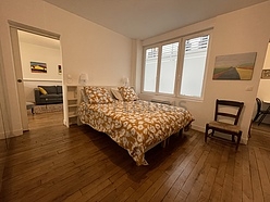 Appartement Paris 9° - Chambre