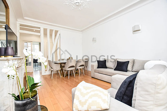 Séjour d'un appartement à Paris