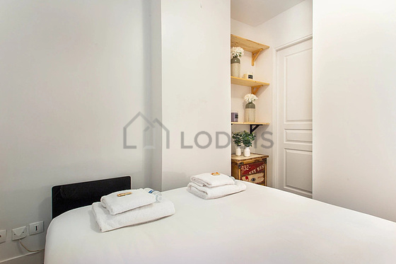 Bedroom with windows