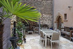 Wohnung Nord-Ouest de Lyon - Garten