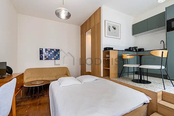 Living room furnished with storage space, cupboard, 1 chair(s)