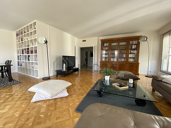 Séjour d'un appartement à Paris