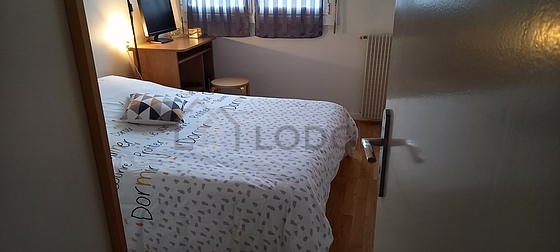 Chambre très calme pour 2 personnes équipée de 1 lit(s) de 140cm
