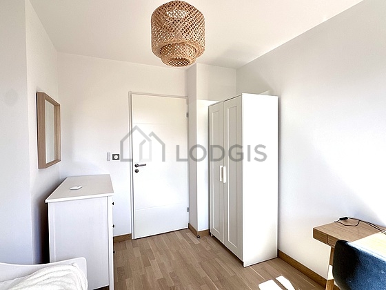 Bedroom with windows
