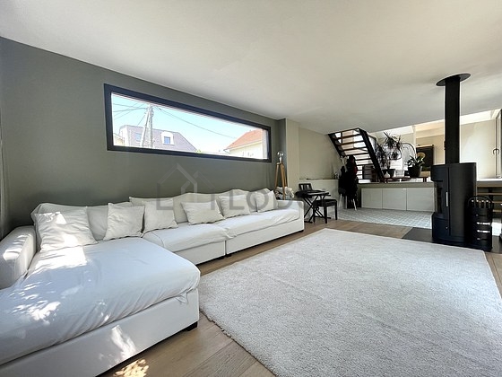 Living room with windows