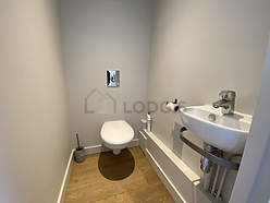 Apartment Paris 17° - Toilet