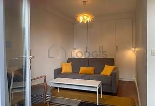 Buttes Chaumont Paris 19° studio