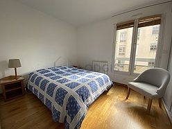 Apartment Paris 20° - Bedroom 