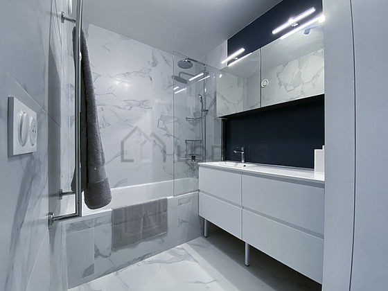 Appartement Paris 11° - 