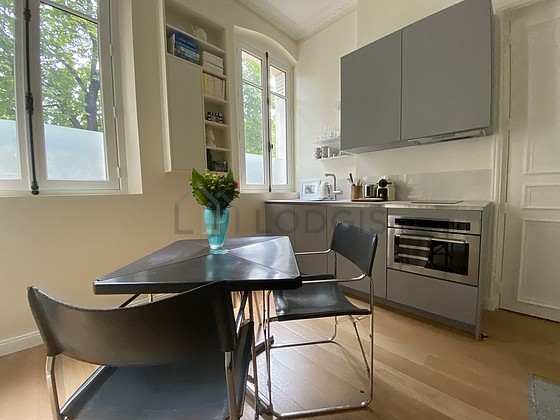 Appartement Paris 8° - 