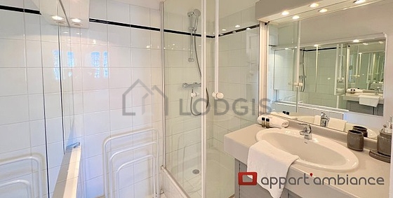 duplex Lyon 8° - 