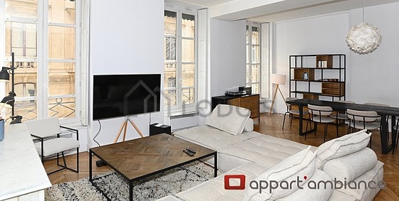 Séjour d'un appartement à Paris