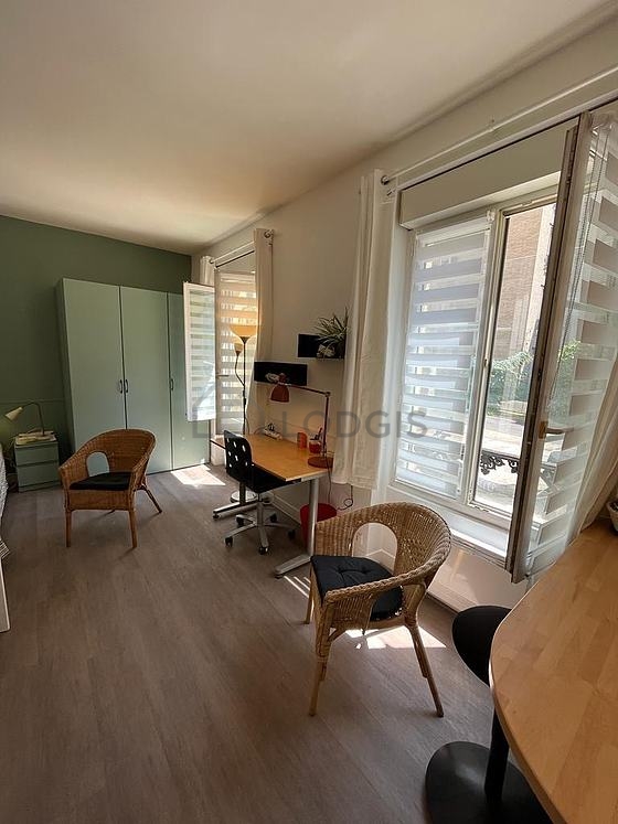 Séjour d'un appartement à Paris