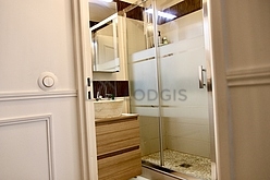 Apartment Rueil-Malmaison - Bathroom