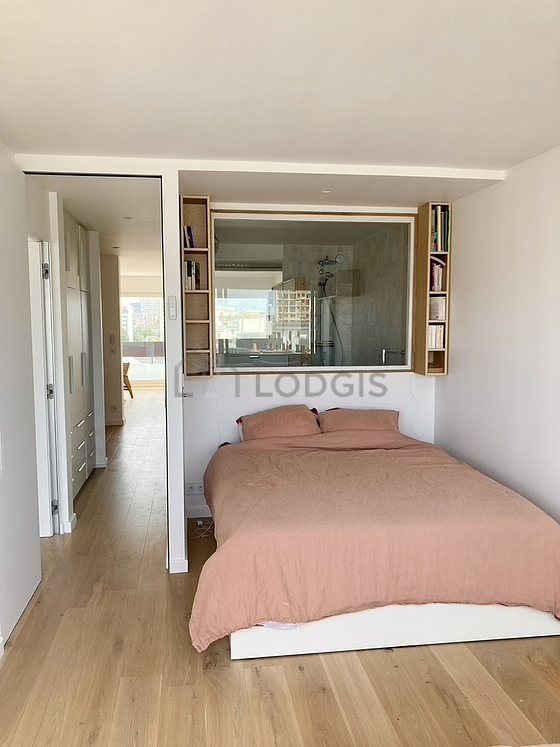 Very quiet bedroom for 2 persons equipped with 1 bed(s) of 140cm