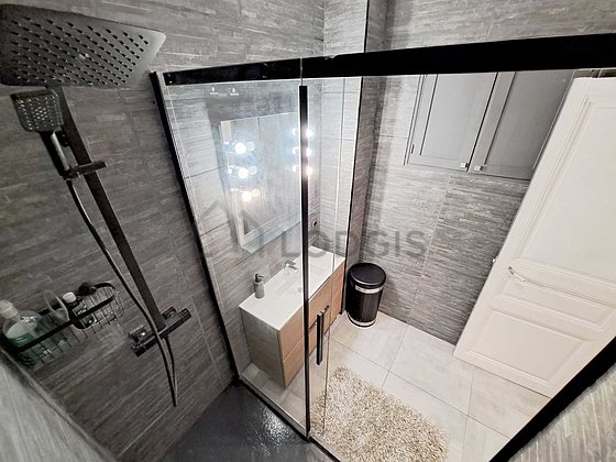 Appartement Paris 10° - 