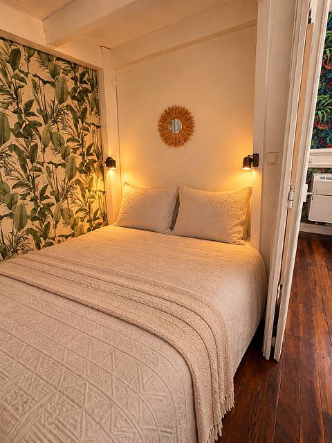 Bedroom with windows