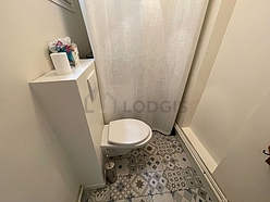 Apartment Paris 17° - Toilet