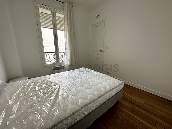 Bedroom for 2 persons equipped with 1 bed(s) of 160cm