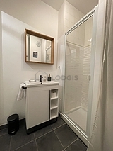 Apartment Nord-Ouest de Lyon - Bathroom