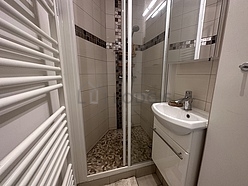 Apartment Paris 18° - Bathroom