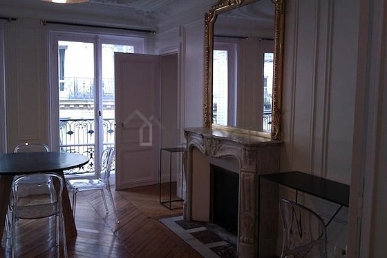 Séjour d'un appartement à Paris