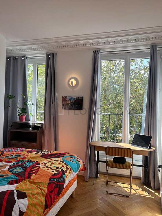 Bedroom with windows
