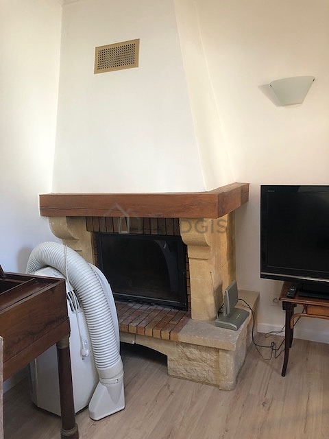 Living room with windows