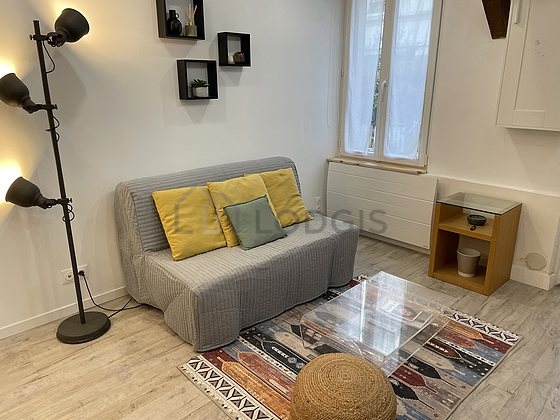 Living room with windows