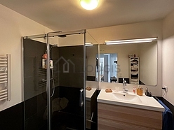 Apartment Puteaux - Bathroom