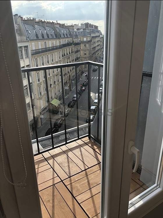 Balcony facing due south