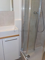 Apartment Paris 18° - Bathroom