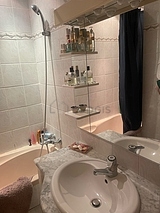 Appartement Paris 6° - Salle de bain